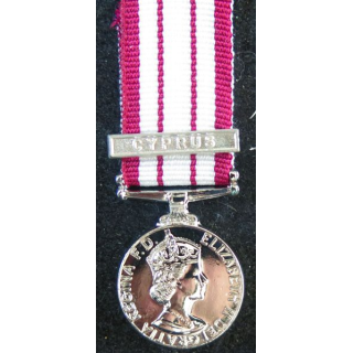 GRANDE BRETAGNE : médaille miniature Naval General service medal 1915 avec l'agrafe Cyprus