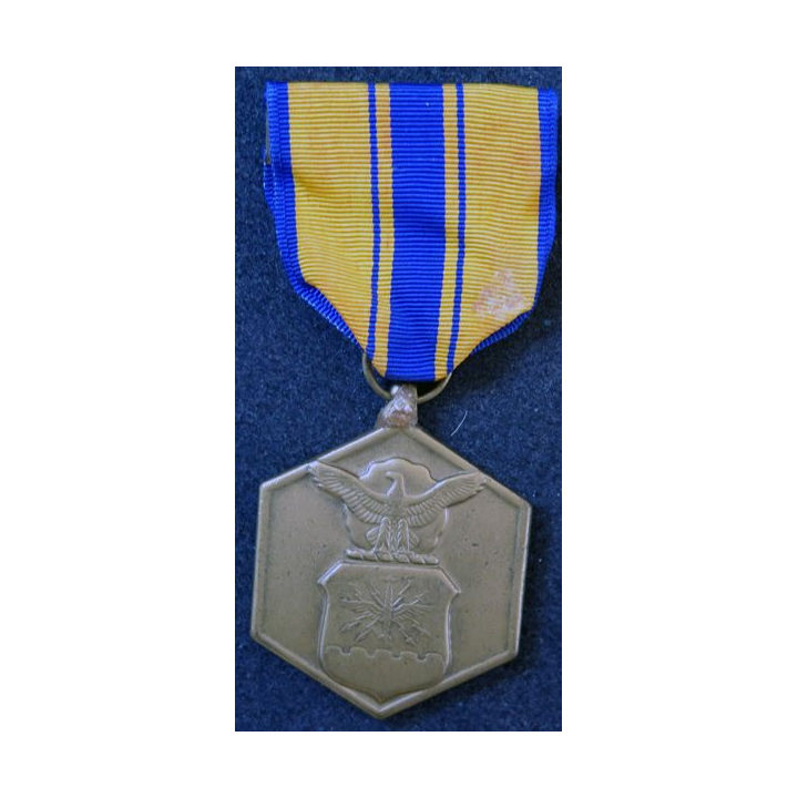 USA : Air Force medalL for military merit