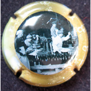 Capsule Muselet de Val de Loire ACKERMAN Laurance n°35b Noir et blanc ctr polychrome