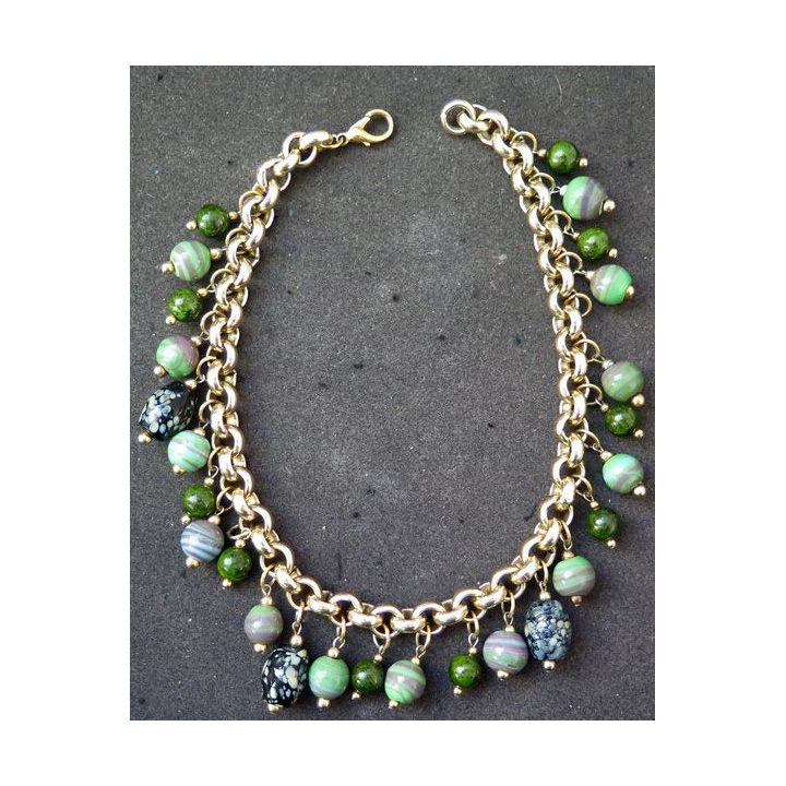 Collier de pierres polies de 40 cm