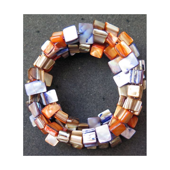 Collier ou bracelet de pierres polies de 70 cm