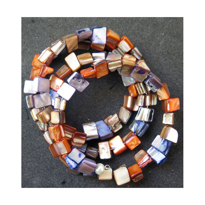 Collier ou bracelet de pierres polies de 70 cm