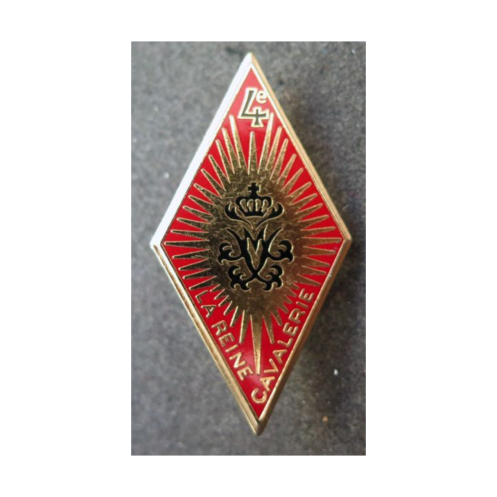 4° RC : insigne métallique du 4° régiment de cuirassiers de fabrication Delsart Sens G. 942