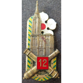 12° RA : insigne métallique du 12° régiment d'artillerie de fabrication Delsart G. 3997