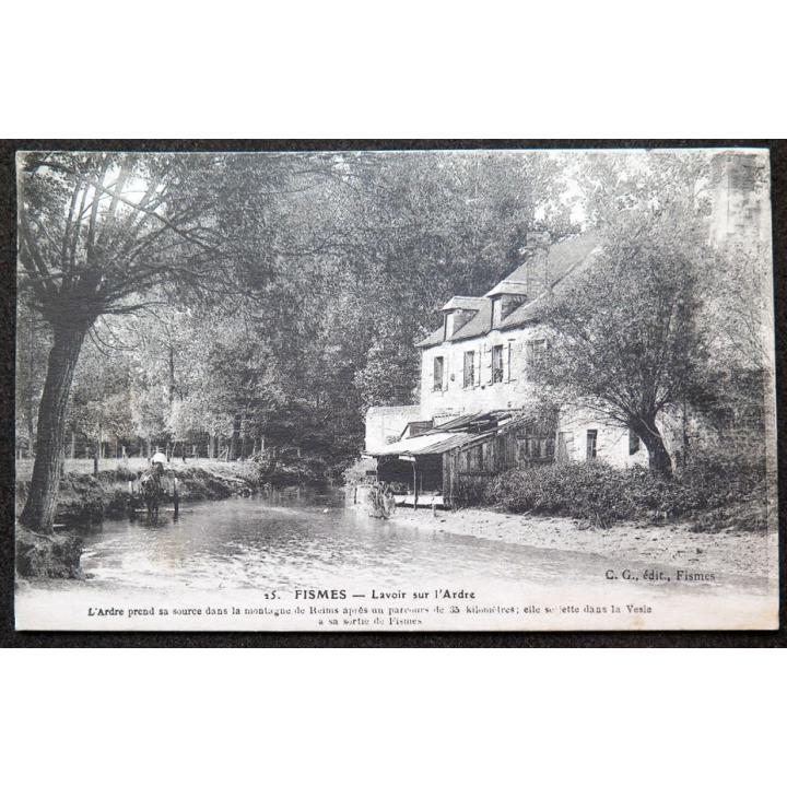 Carte postale Fismes n° 25 Lavoir sur l'Ardre
