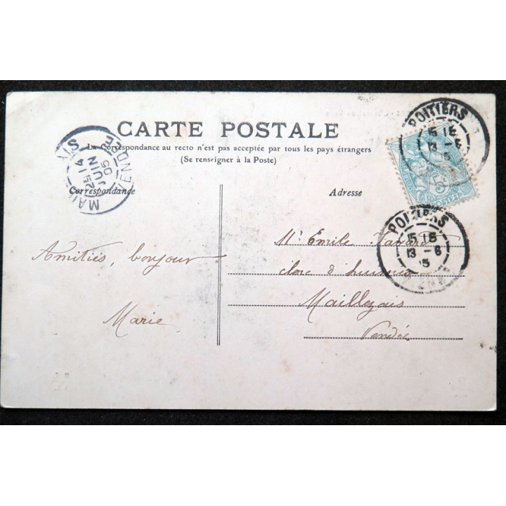Carte postale Poitiers n° 35 l'Hôtel de ville