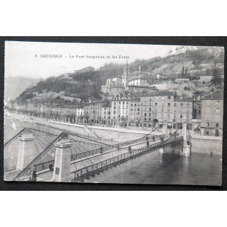 Carte postale Grenoble n° 9 Le Pont suspendu et les forts