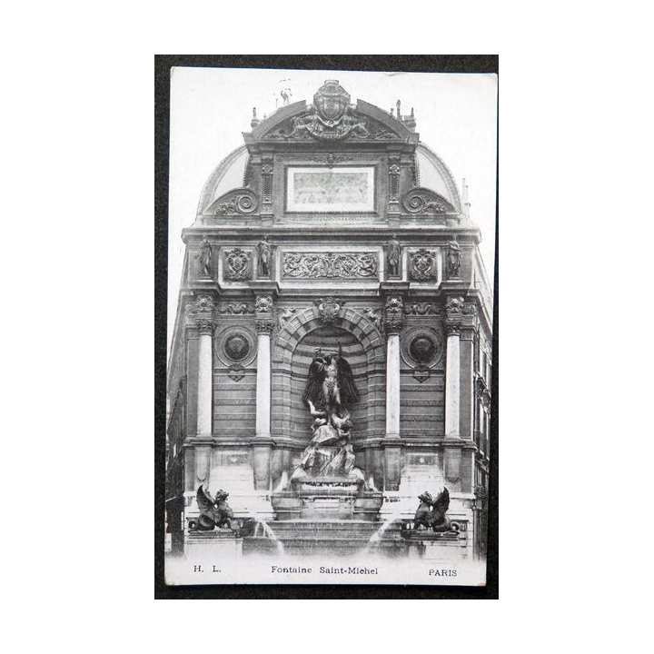Carte postale Paris Fontaine Saint Michel
