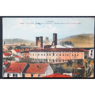 Carte postale Pamiers 'Ariège) n° 1664 Trois Clochers pension Fénélon au premier plan 1945 