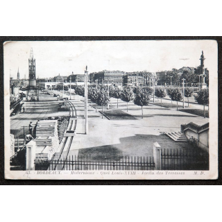 Carte postale Bordeaux n° 63 Modernisme quai Louis XVIII Jardin des terrasses 1940