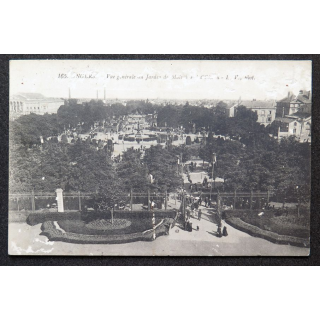 Carte postale Angers Vue générale du jardin du Mail (grignotée en surface)