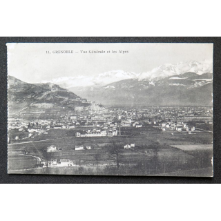 Carte postale Grenoble n° 11 Vue Générale et Les Alpes