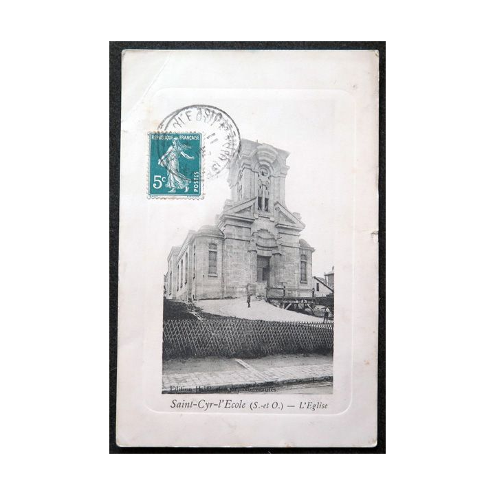 Carte postale Saint-Cyr-L'Ecole (Seine et Oise) L'Eglise 1911 timbrée