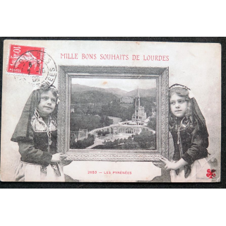 Carte postale Les Pyrénées n° 2653 Mille bons souhaits de Lourdes 1908 timbrée