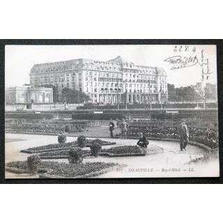 Carte postale Deauville n° 323 Royal-Hôtel 1914 