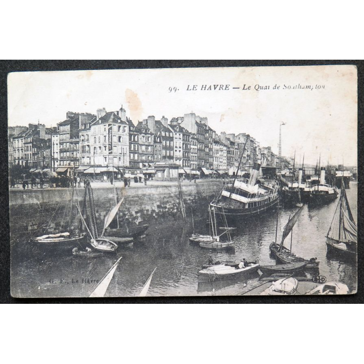 Carte postale Le Havre n° 99 Le quai de Southampton 
