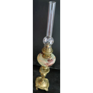 Lampe à pétrole ancienne hauteur 52,5 cm base 12 x 11  cm