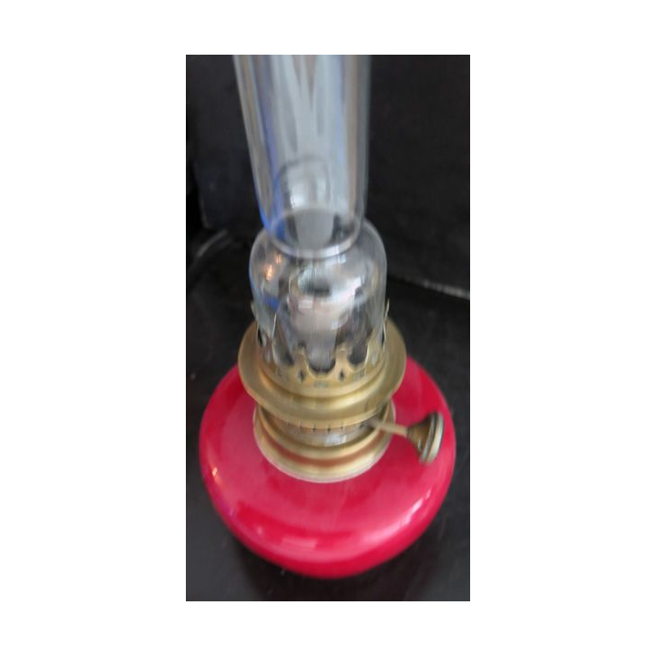 Lampe à pétrole ancienne hauteur 33 cm base 12 cm de diamètre en céramique rouge