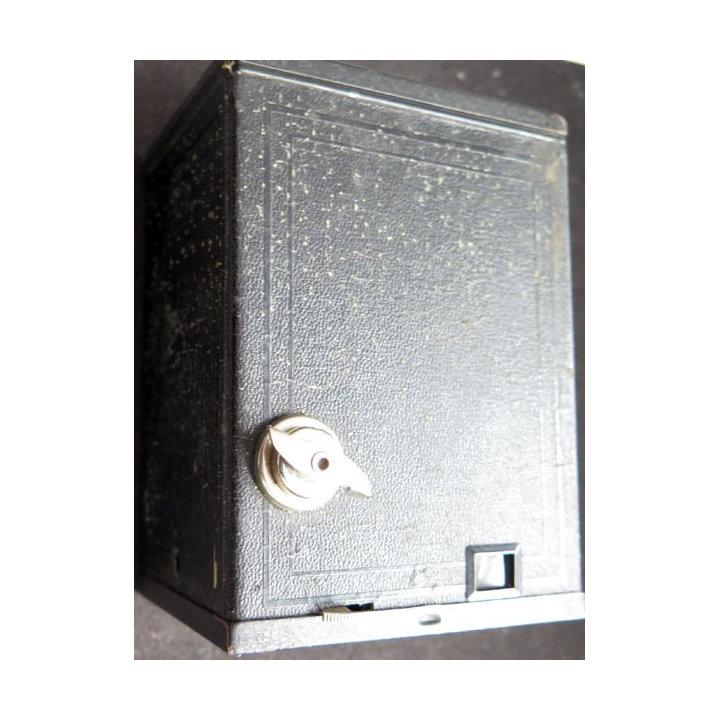Appareil photo Brownie n° 2 made in USABY Eastman Kodak Rochester N.Y 