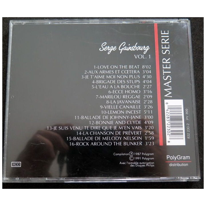 DISQUE CD : Serge Gainsbourg  vol 1 Love on beat, aux armes et caetera ...
