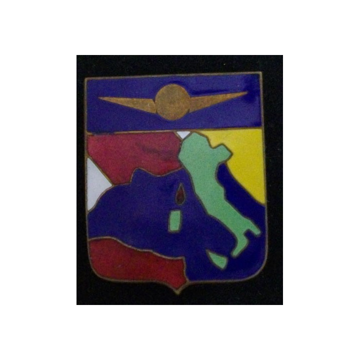  Insigne métallique de la base aérienne de Sienne en 1944  en émail