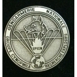 groupe cynophile EPIGN chiens recherche explosifs parachutistes