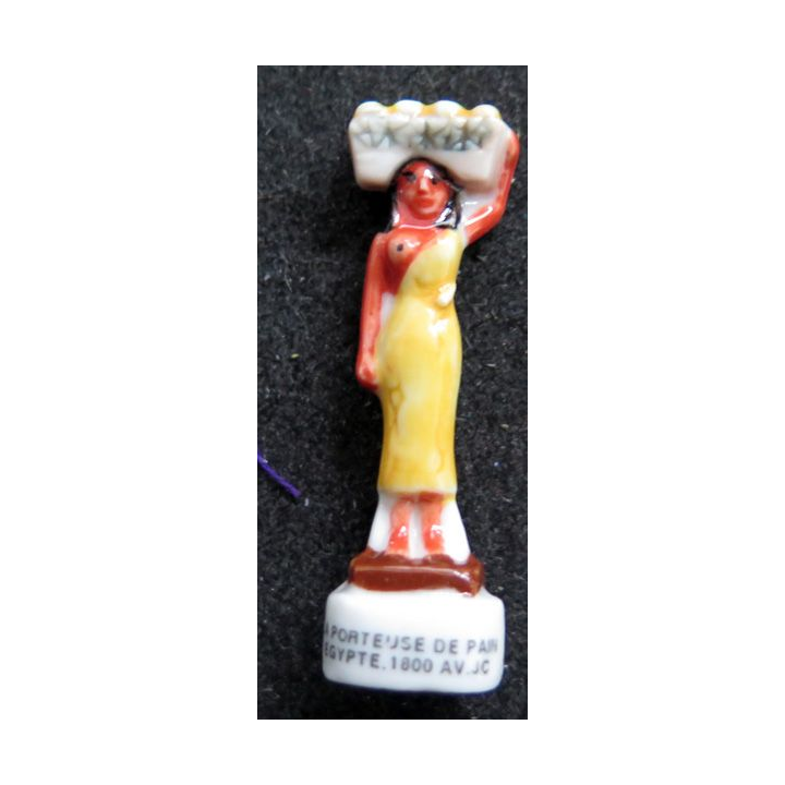 fève Banette La Porteuse de Pain Egypte 1800 av JC en céramique