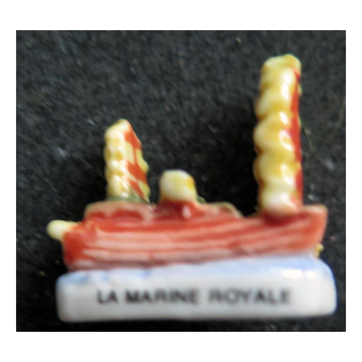 Fève Jonque la marine royale en céramique (1 voile cassée)