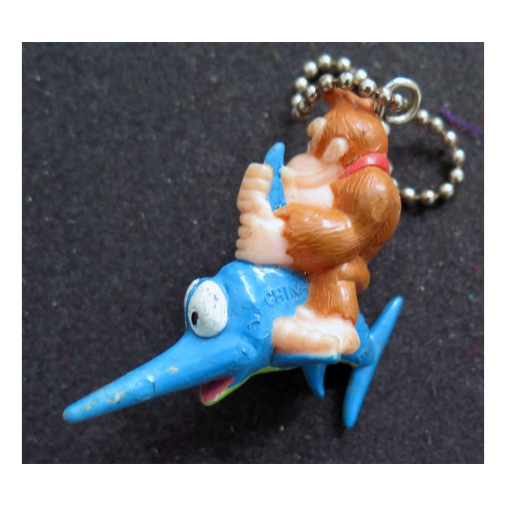Porte Clefs Vintage Bandai Nintendo Singe sur espadon 