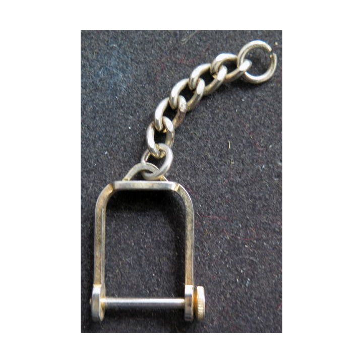 Porte clefs sans boucle étrier à vis 