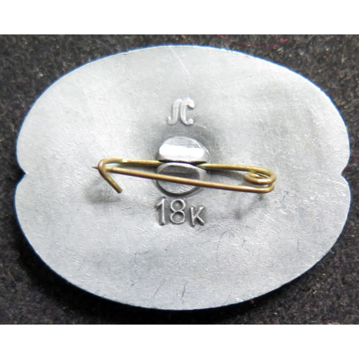 URSS : insigne alu de Gatchina de 3,5 cm de large