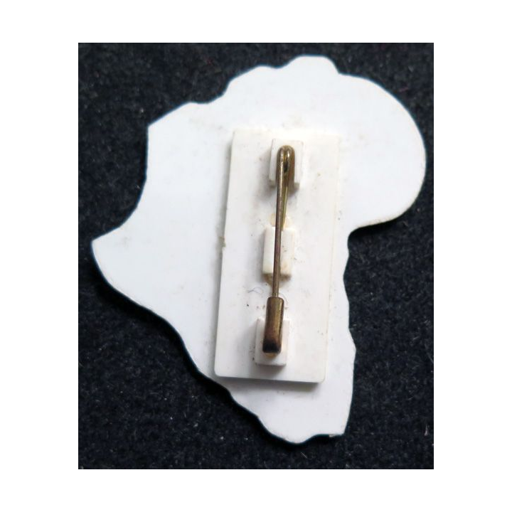 Badge plastique Apartheid Stop hauteur 4,5 cm