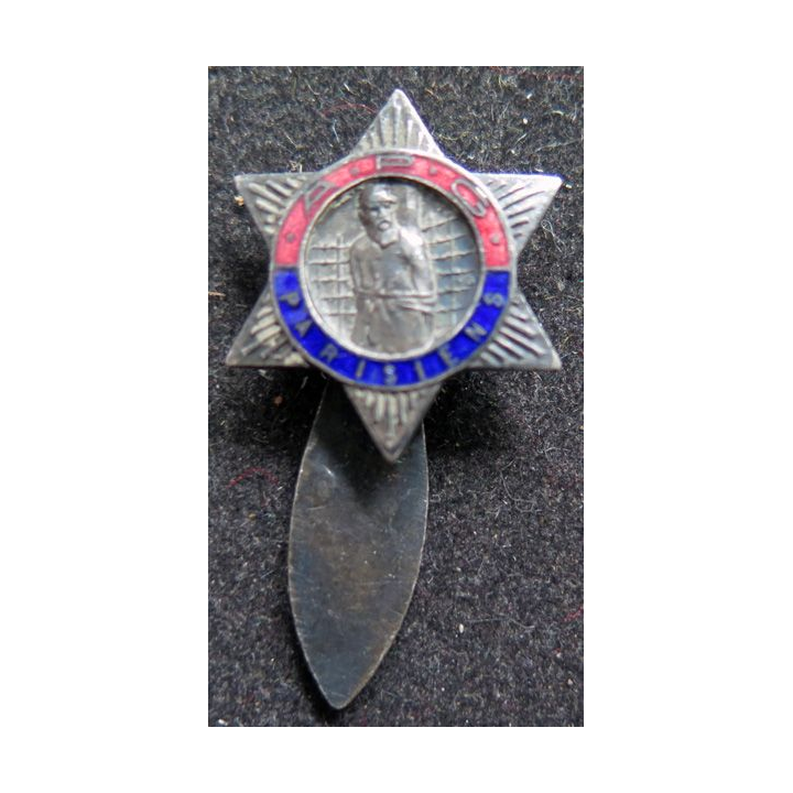 Boutonnière de l'association des Prisonniers de guerre parisiens APG en émail