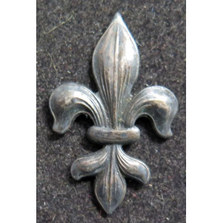 insigne d'étoile de Lys sans attache hauteur 3 cm