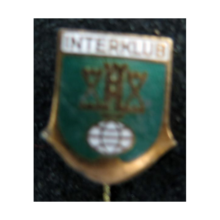 épinglette INTERKLUB fond vert 2,2 cm de hauteur de l'écu