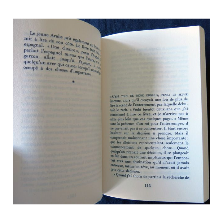 L'alchimiste (grand prix littéraire 1995 de Paulo Coelho aux Editions Anne Carrière