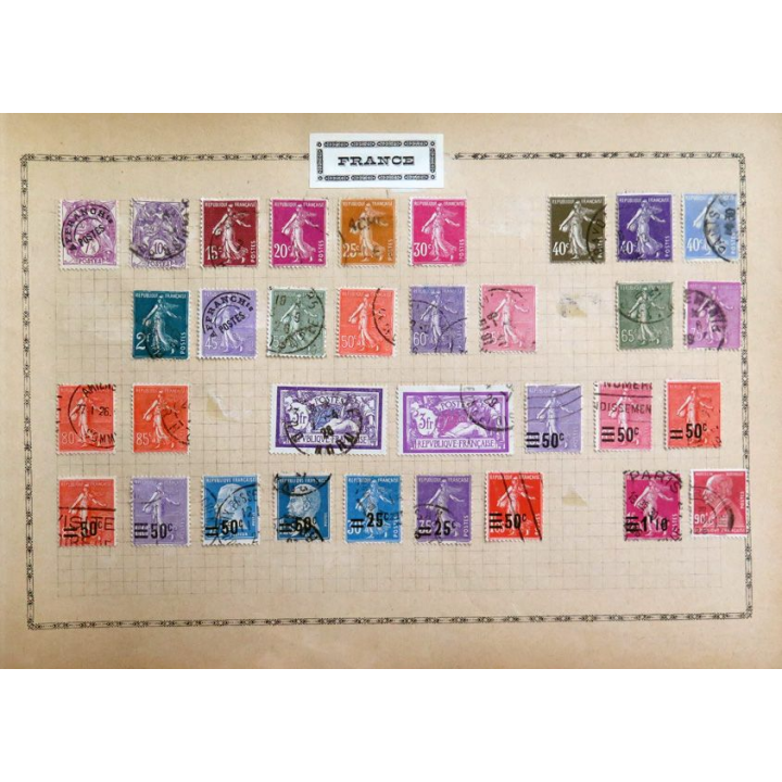 feuille de 33 timbres France sur charnière année 1920-1930