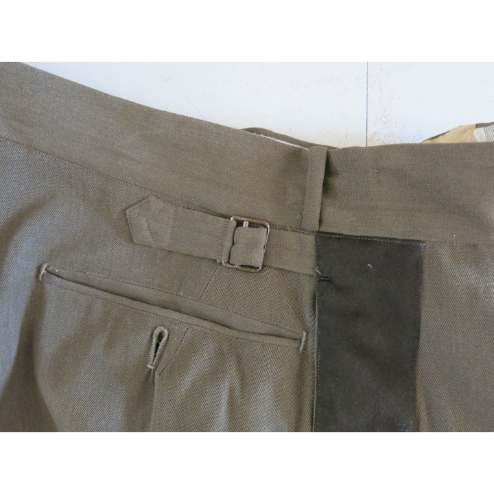 Vareuse et pantalon officier tenue hiver Kaki Modèle après guerre