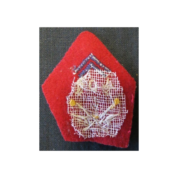 PATTE DE COL : officier du 401° régiment de d'artillerie Antiaérienne en cannetille