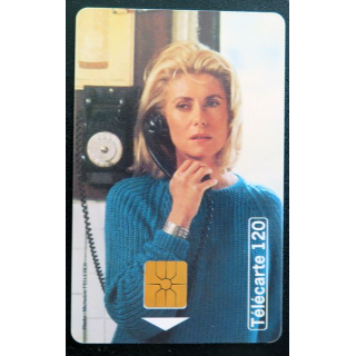 Carte téléphonique télécarte 120 Téléphone et cinéma Catherine Deneuve