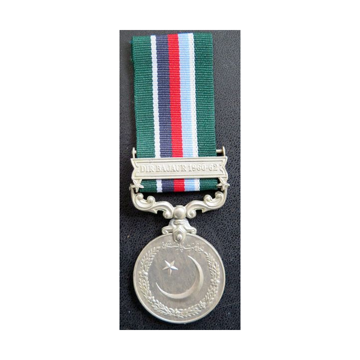 PAKISTAN :  general service medal 1948 avec agrafe DIR-BAJAUR 1960-1962