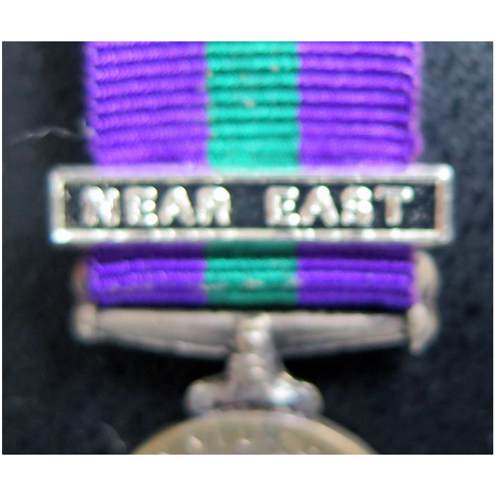 GRANDE BRETAGNE : médaille miniature General service medal 1918 avec l'agrafe Near East