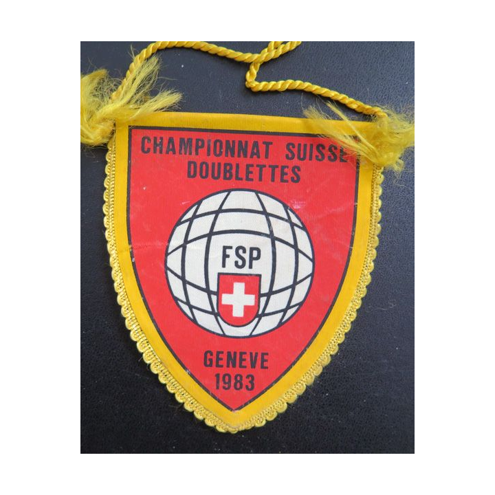 Fanion 9 x 10,5 cm du championnat suisse de doublets Genève 1983