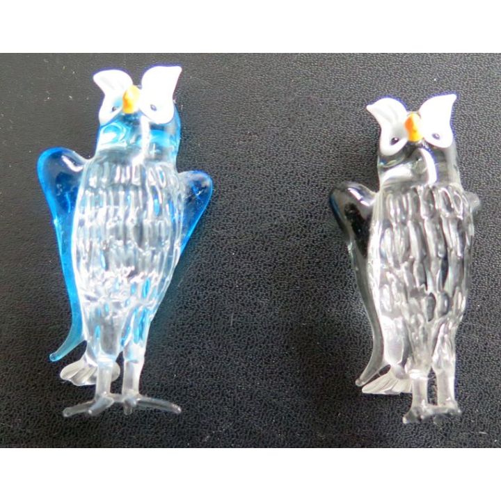 2 chouettes en verre coloré hauteur 7 cm environ