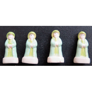 4 fèves santons de Provence verts identiques