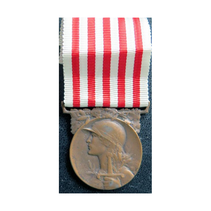 FRANCE : médaille commémorative de la Grande guerre 1914-1918 en bronze