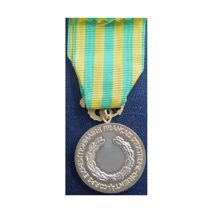 France : médaille commémorative d'Indochine en métal doré mat
