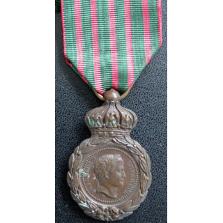 FRANCE : médaille de Sainte Hélène Napoléon Bonaparte 8 mai 1821 campagnes de 1792 à 1815