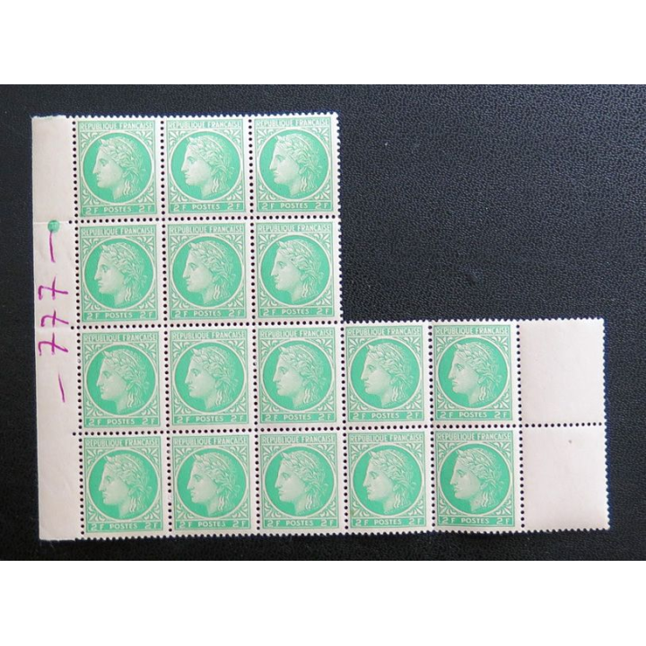 FRANCE : feuille de 31 timbres neufs de CERES de Mazelin 2 Francs vert 1946