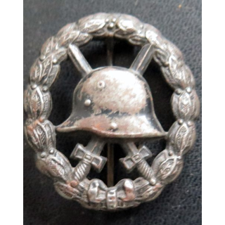 ALLEMAGNE PRUSSE  : insigne des blessés Allemand de 1914 -1918 modèle noir ajouré